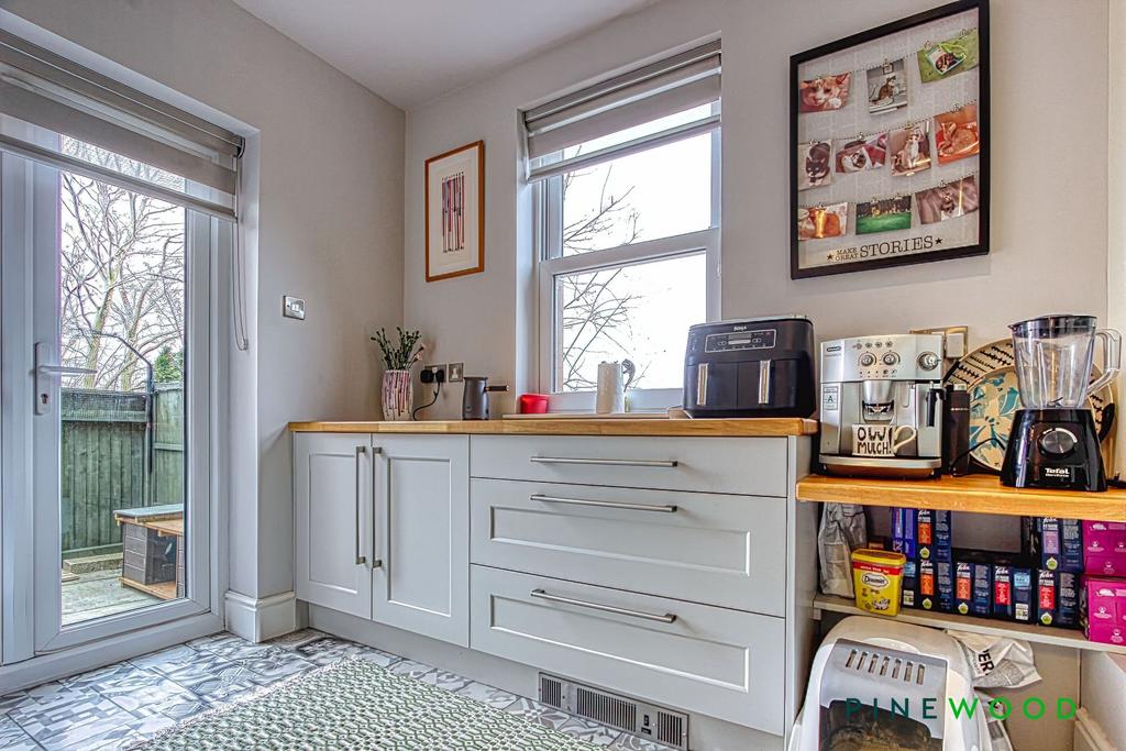 Kitchen breakfast room