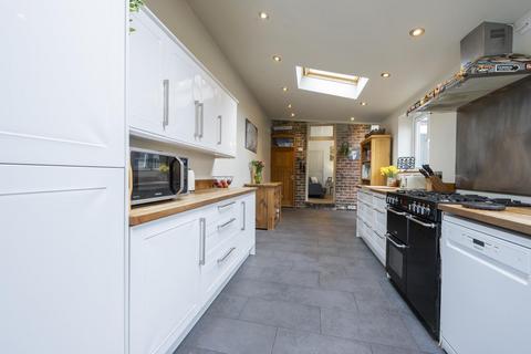 3 bedroom terraced house for sale, Melbourne Road, Halesowen, B63 3NB