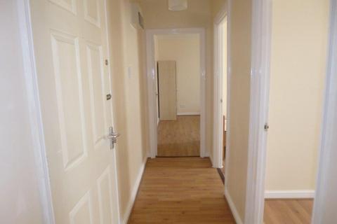 2 bedroom flat to rent, Riverpoint, EN8