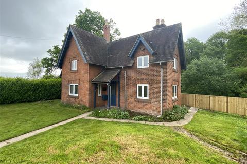 undefined, Hall Lane, Swynnerton, Stone