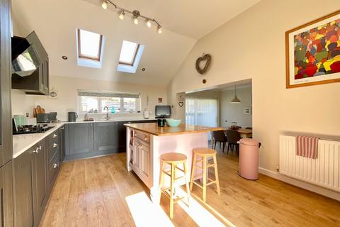 4 bedroom detached house for sale, Augustan Close, Newport NP18