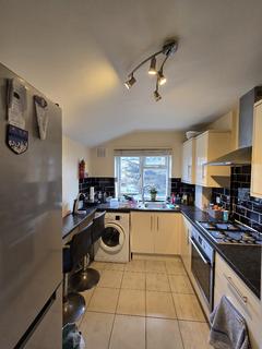 1 bedroom terraced house to rent, Albert Road, London N4