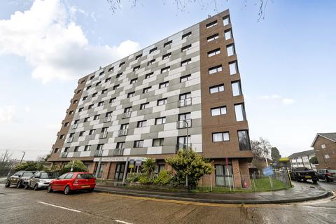 2 bedroom apartment for sale, Azalea Drive, Swanley, Kent