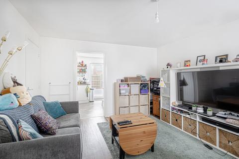 3 bedroom semi-detached house for sale, Thorpe Road, Bishop's Stortford, Hertfordshire, CM23