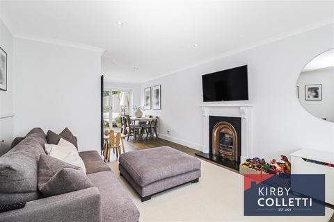 undefined, Smarts Green, Cheshunt