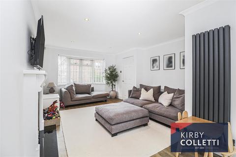 undefined, Smarts Green, Cheshunt