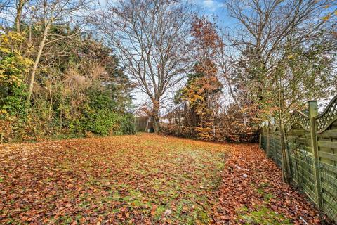 undefined, Green Street, Chorleywood WD3