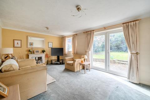 undefined, Bowyer Crescent, Berkshire RG40