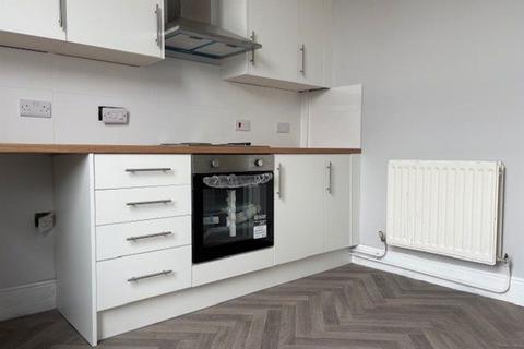 undefined, Flat 2, 9 Alliance Avenue, Hull, HU3 6QN
