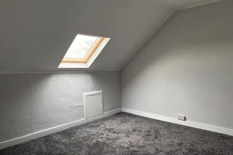 undefined, Flat 2, 9 Alliance Avenue, Hull, HU3 6QN
