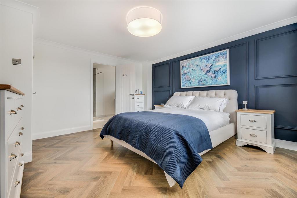 Main bed -.jpg