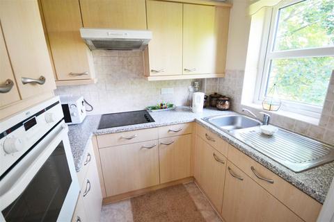 undefined, Ingle Court, Market Weighton, York