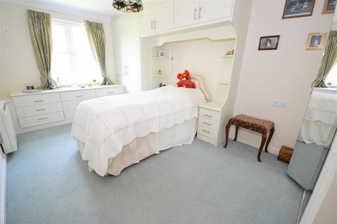 undefined, Ingle Court, Market Weighton, York