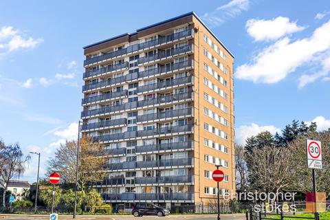 3 bedroom flat for sale, Walmer House, Bury Street, London, Greater London, N9 9LH