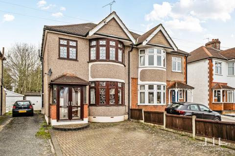 3 bedroom semi-detached house for sale, Slewins Lane, Hornchurch