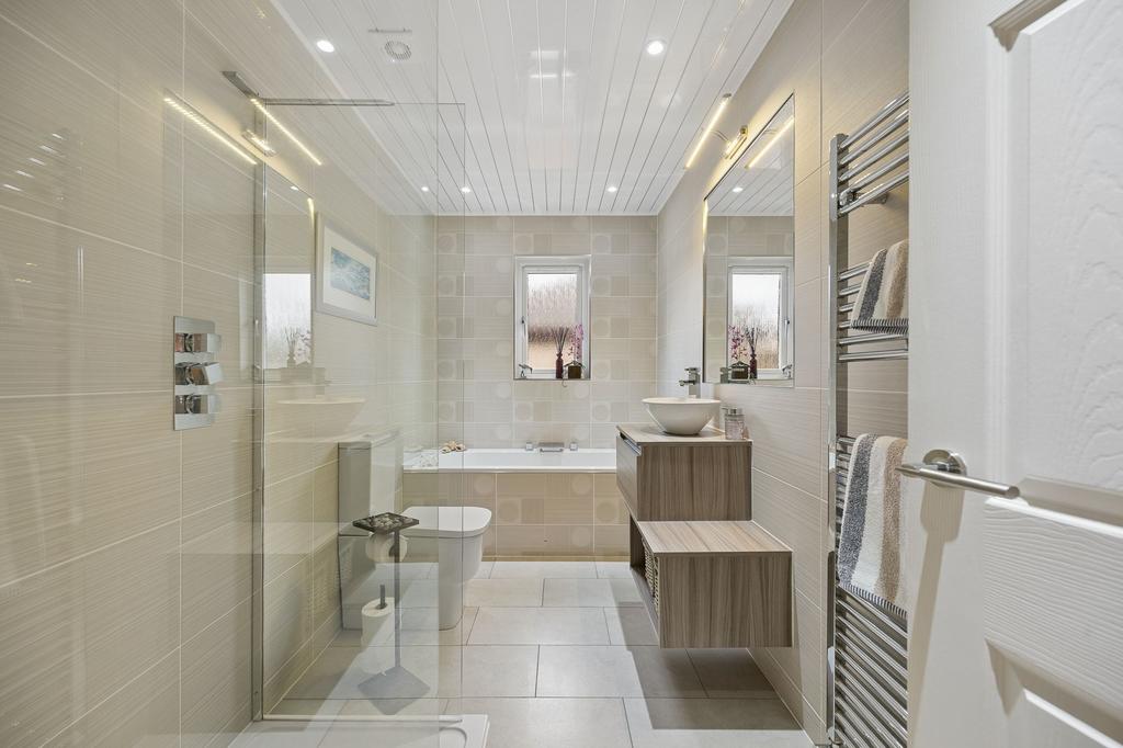 Family Shower Room