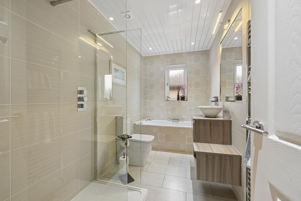 Family Shower Room