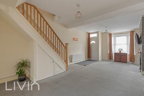undefined, Croydon CR0