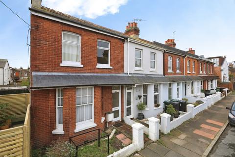2 bedroom end of terrace house for sale, Mona Road, Eastbourne
