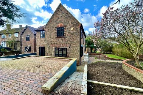4 bedroom detached house for sale, Priory Grove, Romford