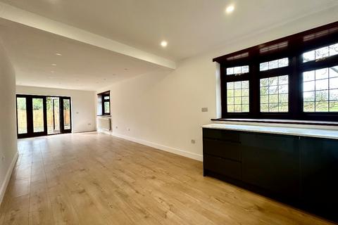 4 bedroom detached house for sale, Priory Grove, Romford