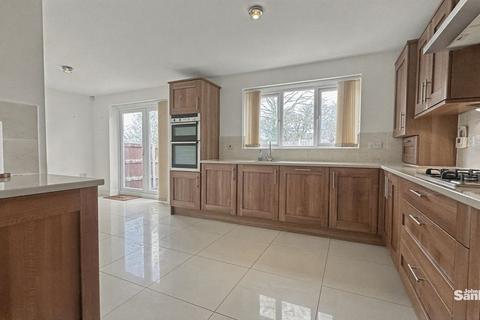 undefined, Elder Court, Forest Town, NG19