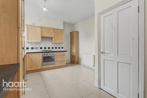 undefined, Melfort Road, Thornton Heath