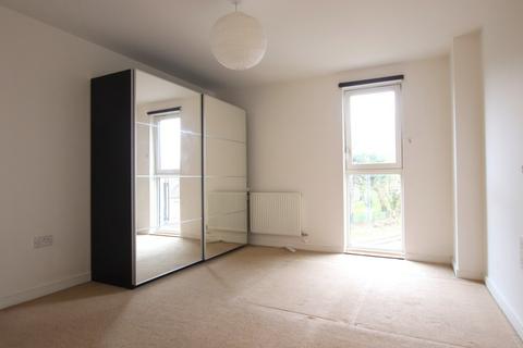 undefined, Connersville Way, Croydon, CR0
