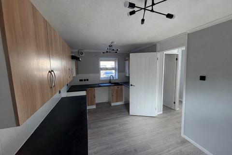 undefined, Elsworth Close, Hounslow TW14