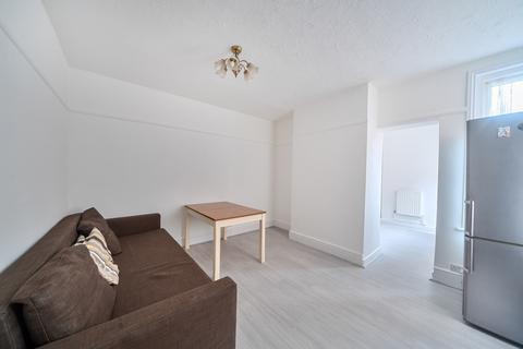 undefined, Harold Road, Shirley, Southampton, Hampshire, SO15