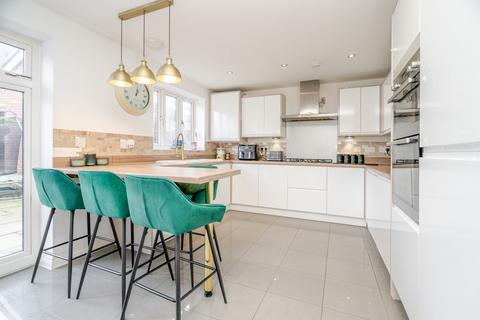 undefined, Trinidad Grove Newton Leys, Milton Keynes, MK3