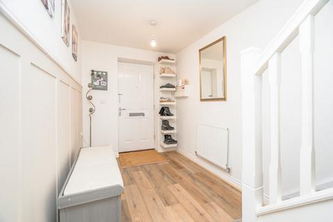 undefined, Trinidad Grove Newton Leys, Milton Keynes, MK3