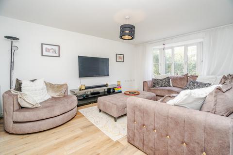 undefined, Trinidad Grove Newton Leys, Milton Keynes, MK3