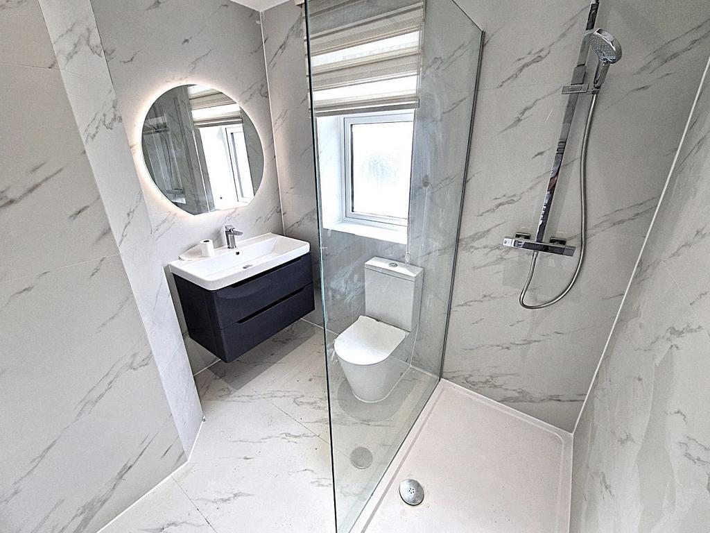 Ground Floor Shower WC