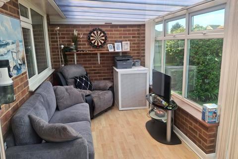 2 bedroom bungalow for sale, Coleridge Walk, Eastbourne, East Sussex