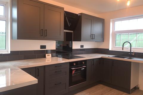 3 bedroom bungalow to rent, March Road, Friday Bridge, Wisbech