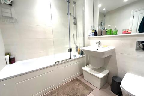 1 bedroom apartment to rent, St. Albans Road, WATFORD