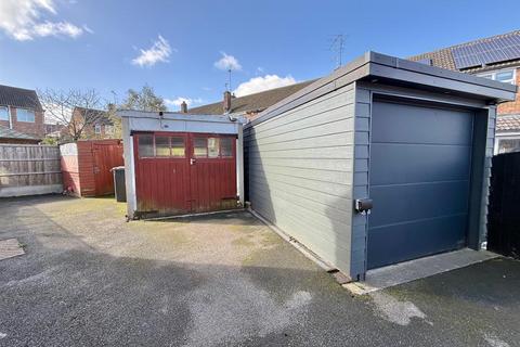 undefined, Pinewood Way, Hutton, Brentwood