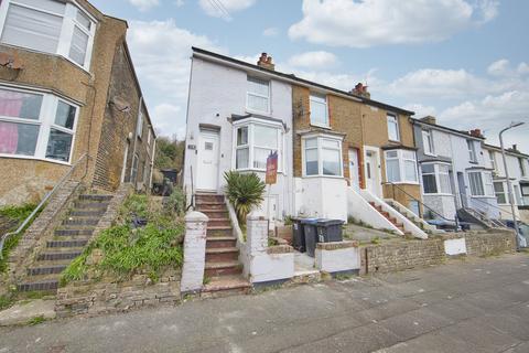 2 bedroom end of terrace house for sale, Mayfield Avenue, Dover, Kent, CT16