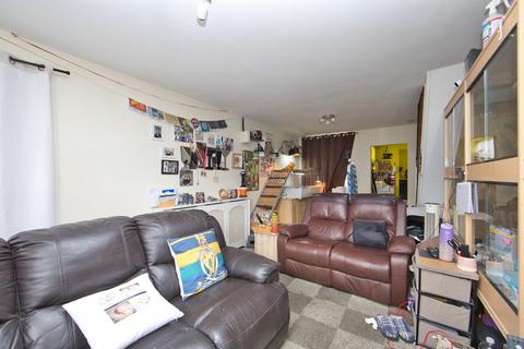 2 bedroom end of terrace house for sale, Mayfield Avenue, Dover, Kent, CT16