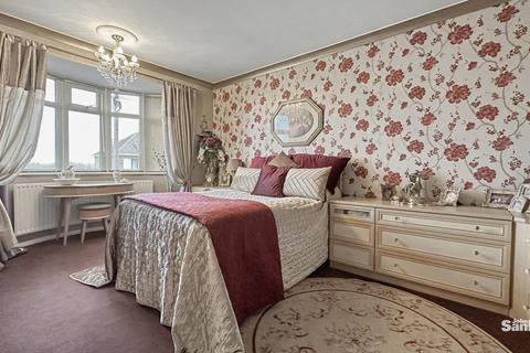 3 bedroom detached house for sale, Coronation Street, Mansfield, NG18