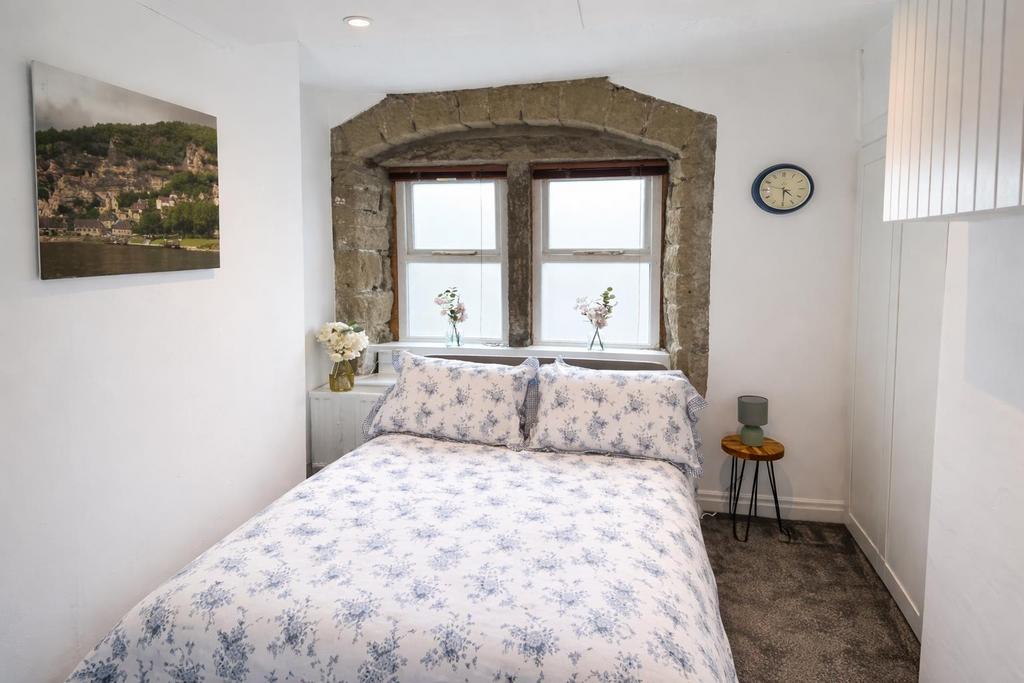 Bedroom 1.png