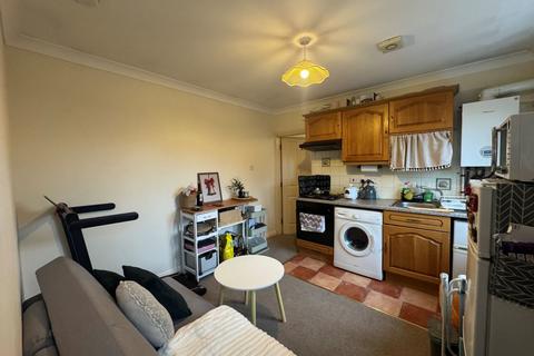 undefined, 32 Alexandra Road, Fordingbridge, Hampshire, SP6 1EJ
