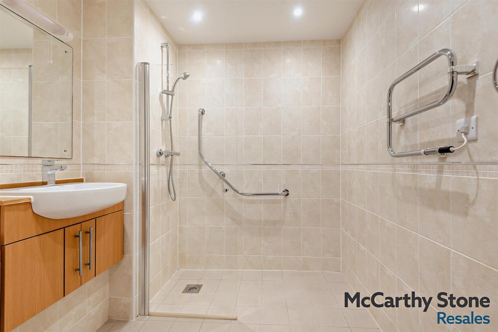 8681573-interior03-800.jpg