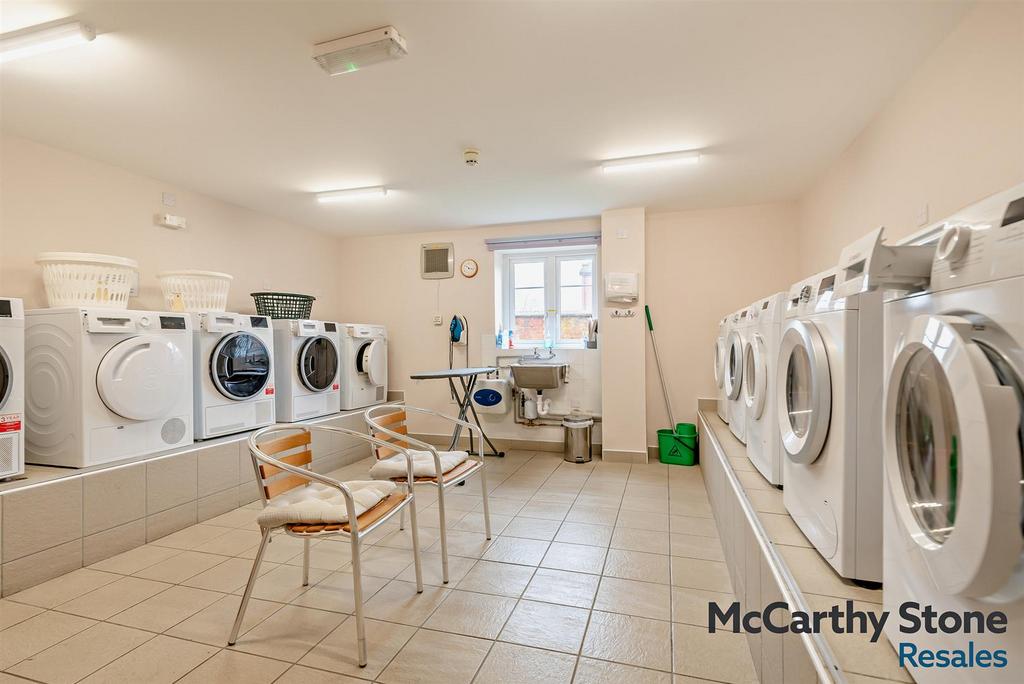 8681573-interior19-800.jpg