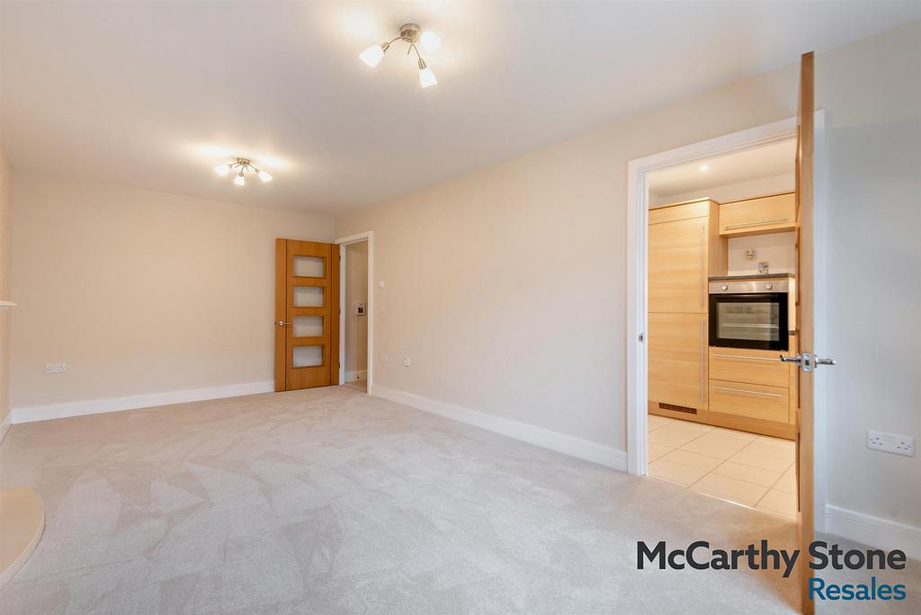 8681573-interior13-800.jpg