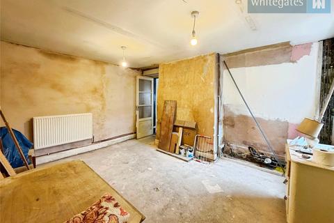undefined, Derby Road, Wrexham LL12