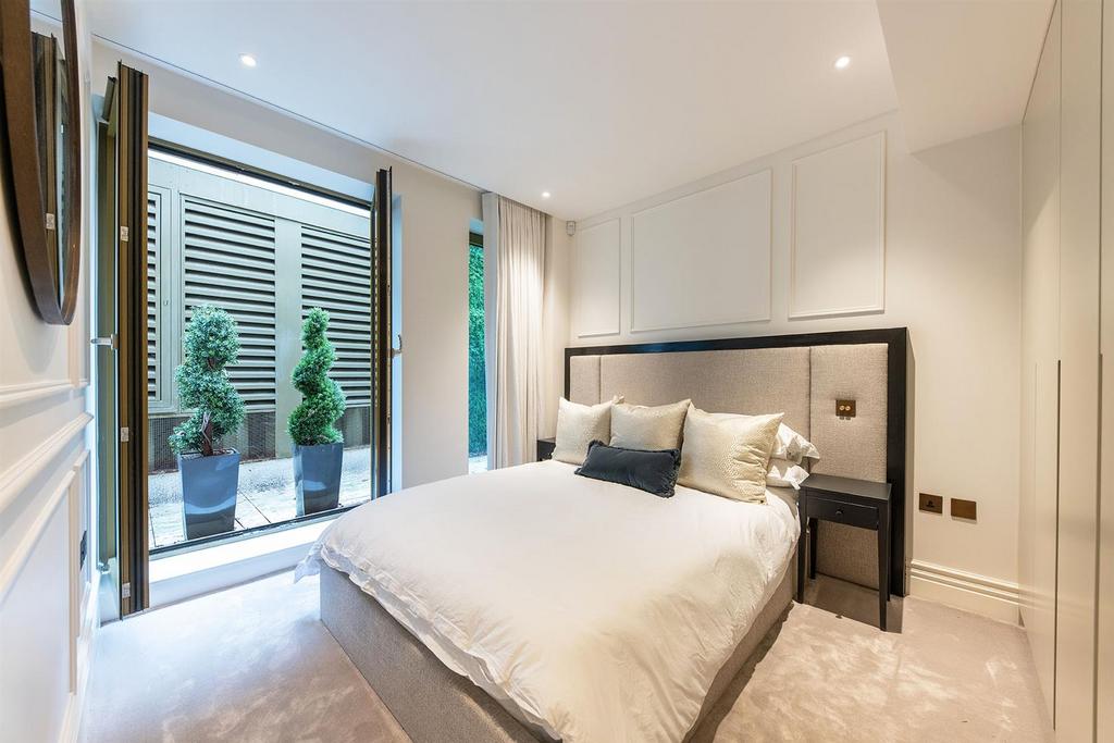 Flat 1 at 4 to 6 saint edmunds terrace 3926 bed3.j