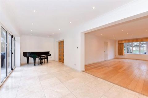 undefined, Pine Walk, Cobham, Surrey, KT11