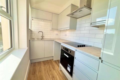 undefined, Tennyson Road, Freshwater